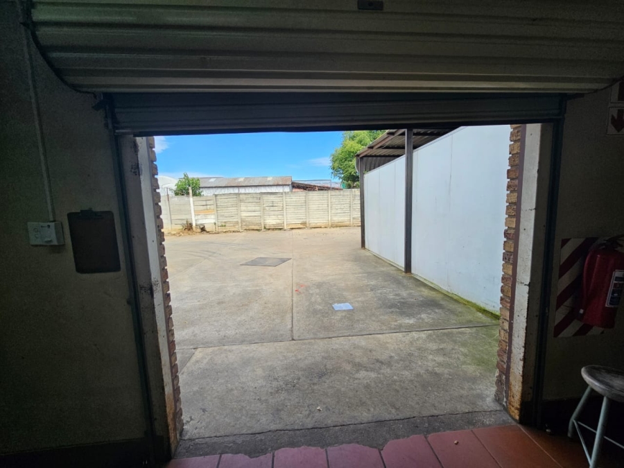 Commercial Property for Sale in Oos Einde North West